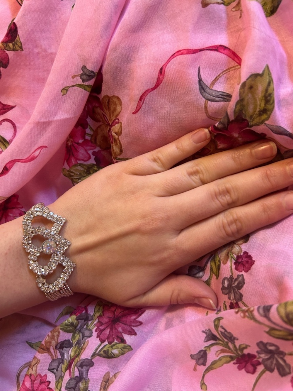 Heart Sparkly Rhinestone Statement silver tone Chain Crystal Bracelet